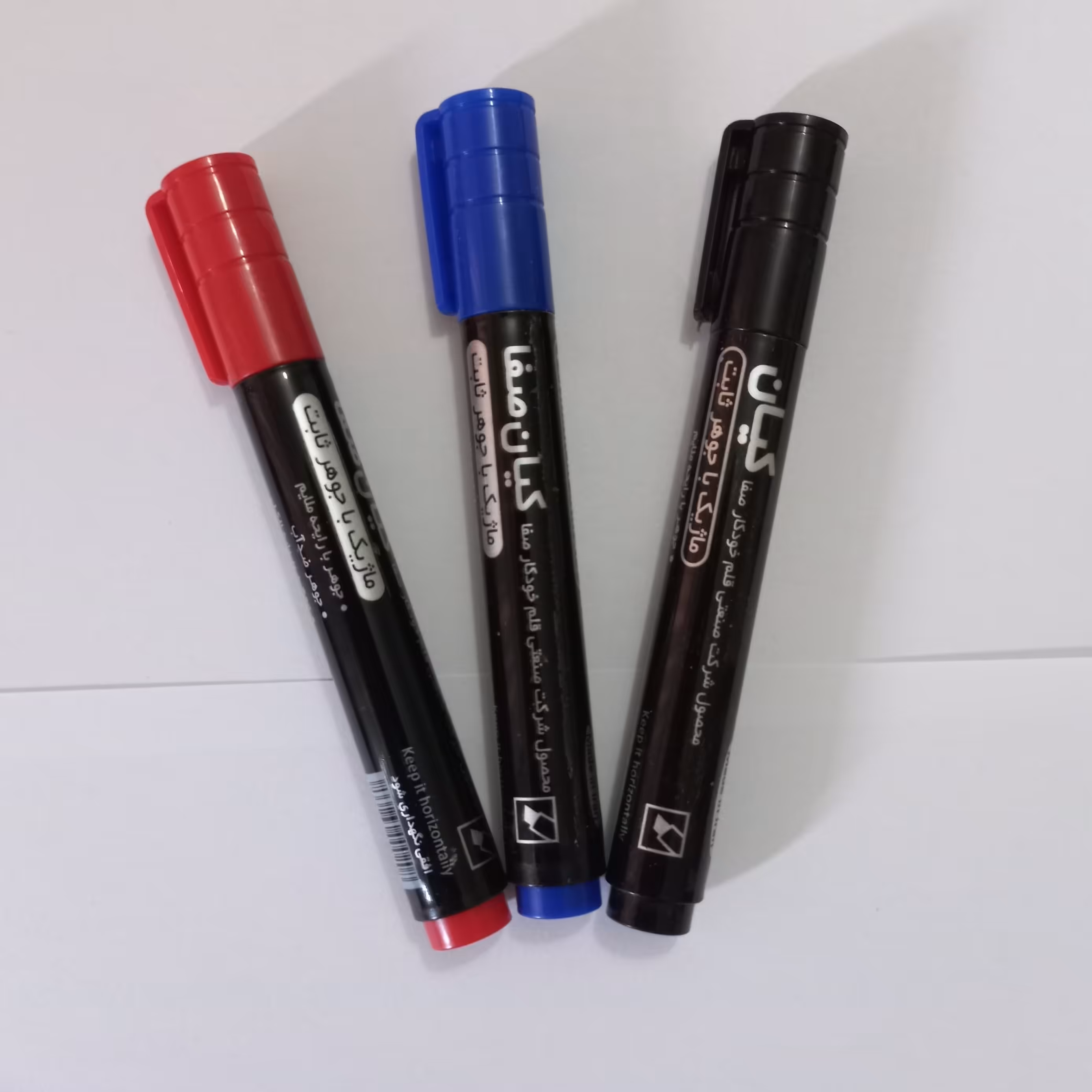 ماژیک جوهر ثابت  کیان رنگ  قرمز(1 عدد) 