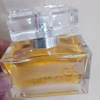 ادکلن سولو استیارا  SOLO  بدون جعبه با رنگ طلاییی