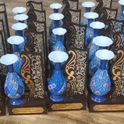تندیس گلدان
