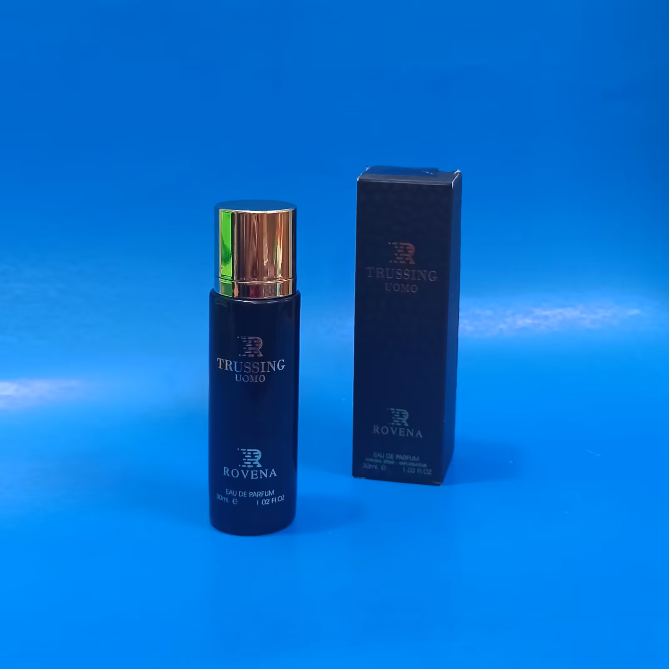 عطر ادکلن روونا تروسینگ اومو تروساردی یومو rovena trussing uomo 30 mil