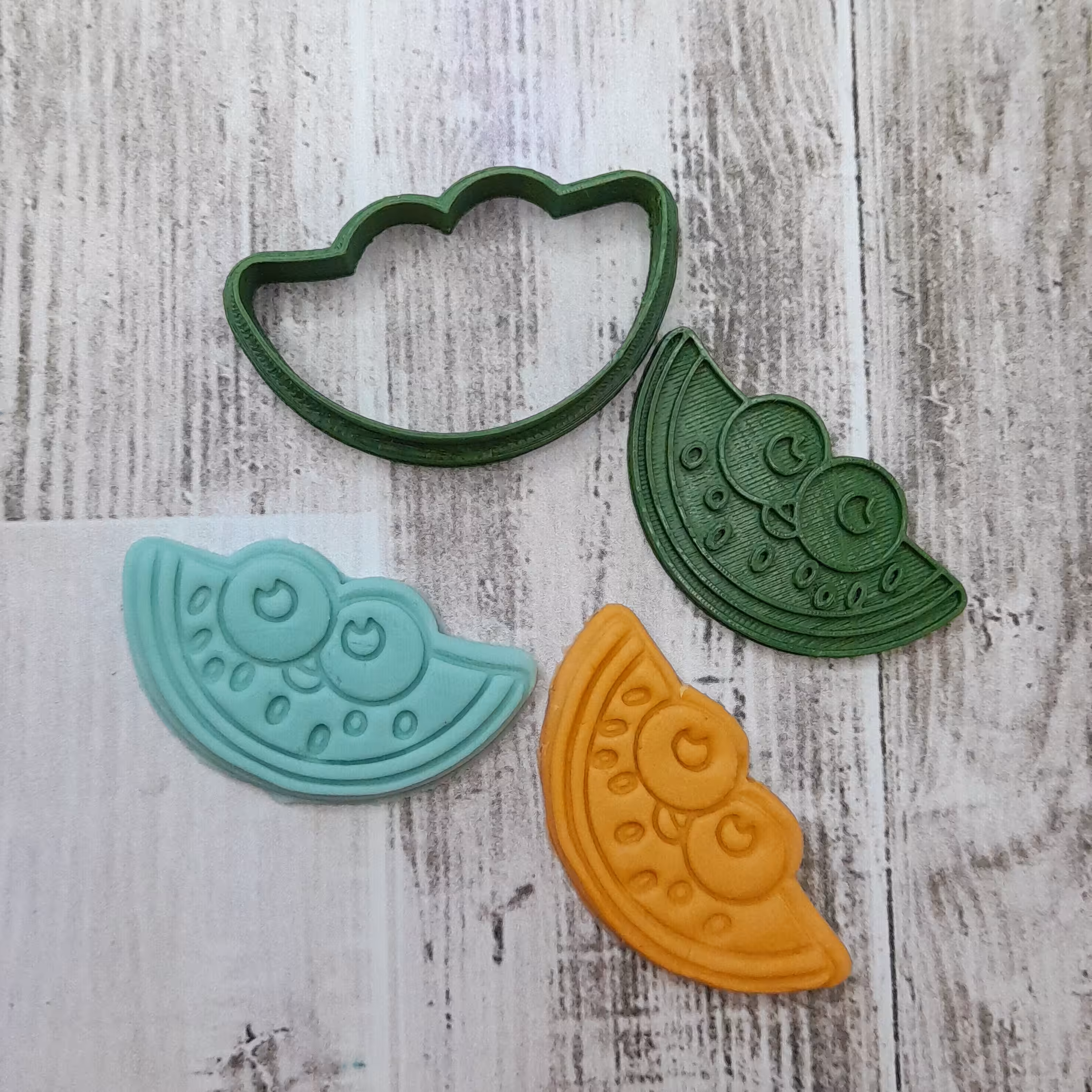 مهر و کاتر هندوانه عینکی، 7 سانت،قالب شیرینی،کوکی،سفال،