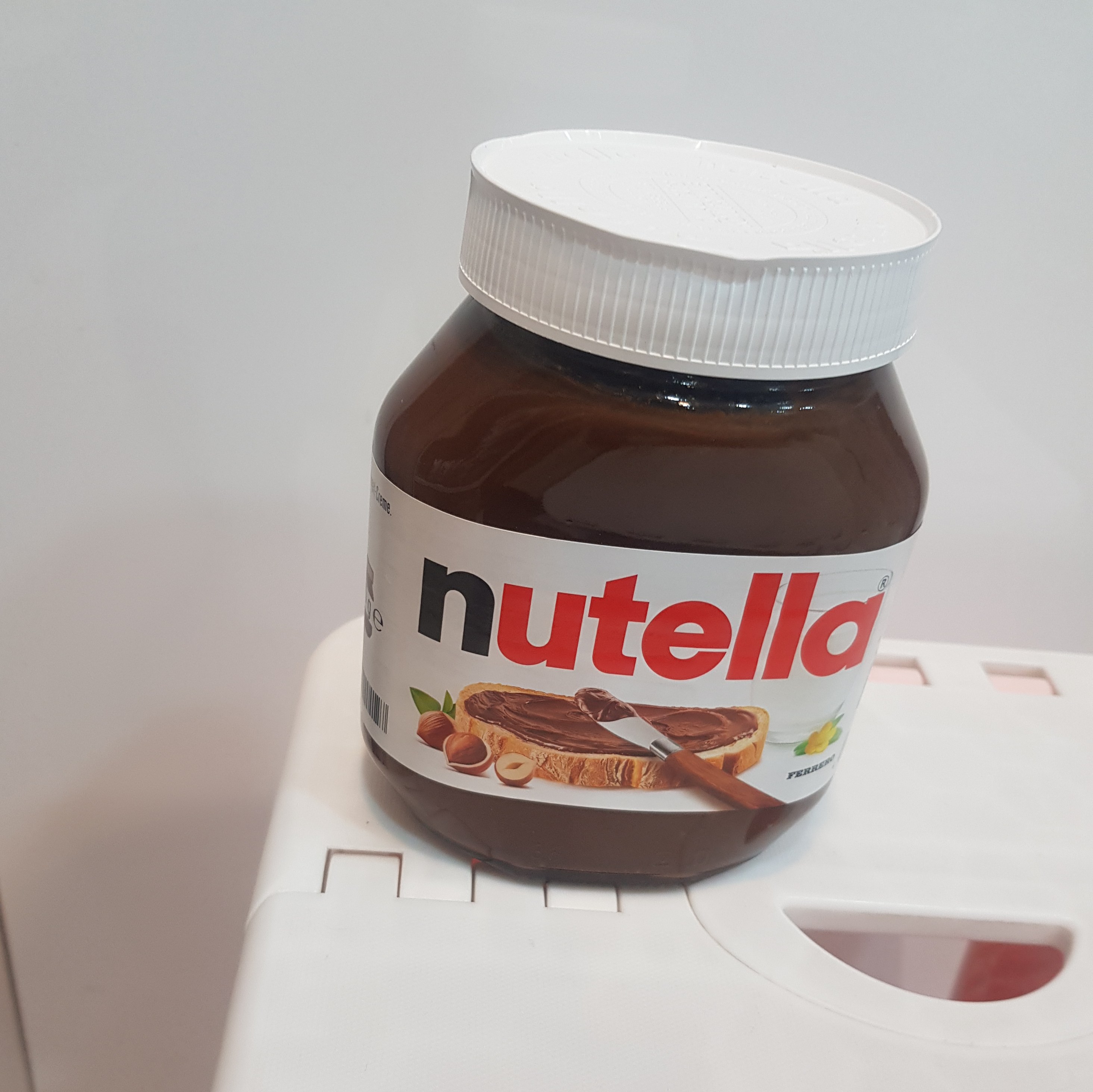 نوتلا شکلات صبحانه