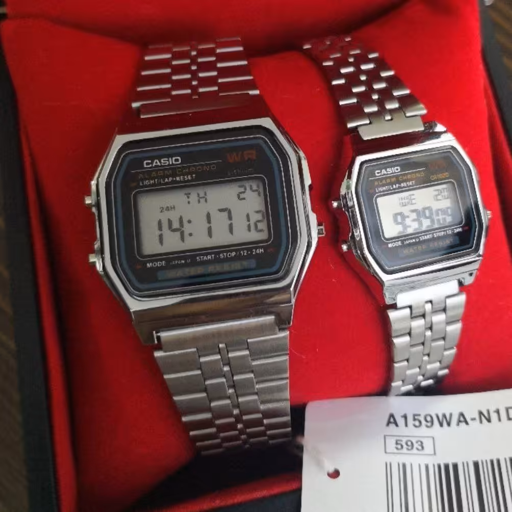 ساعت کاسیو نگینی ساخت مالزی آلارم ، کرنومتر ، استیل 