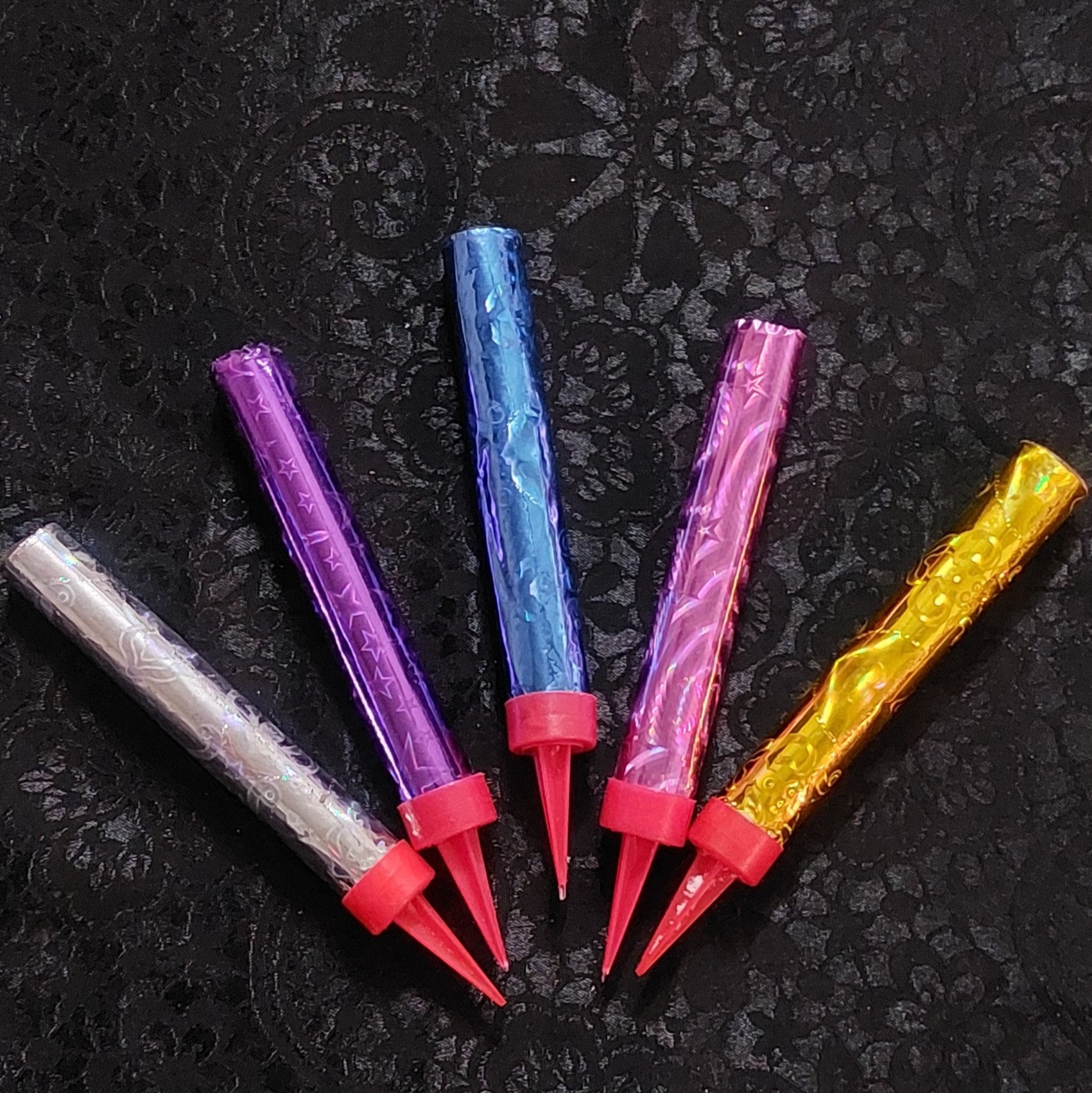 فشفشه آبشاری رو کیکی