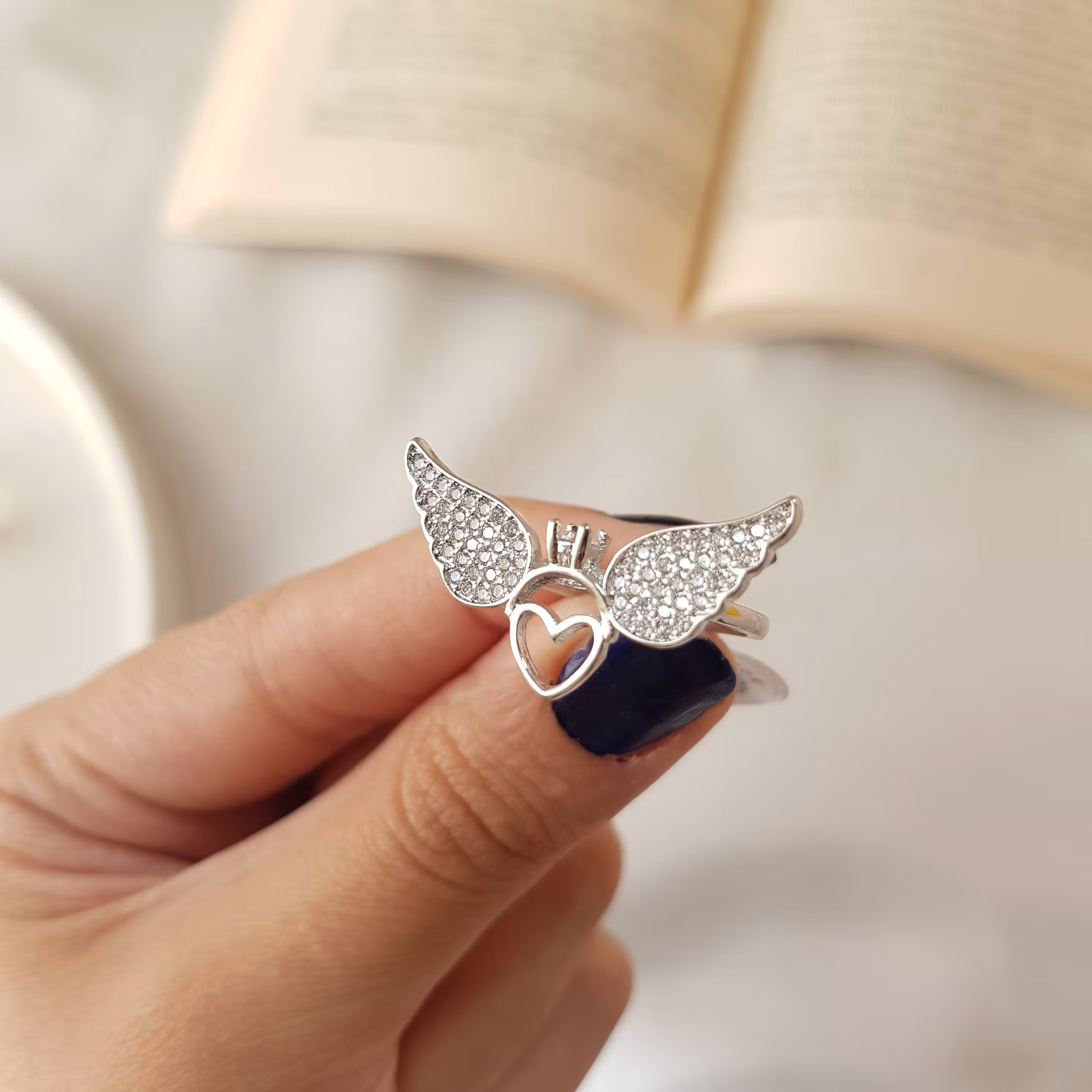 انگشتر نگین دار قلب فرشته