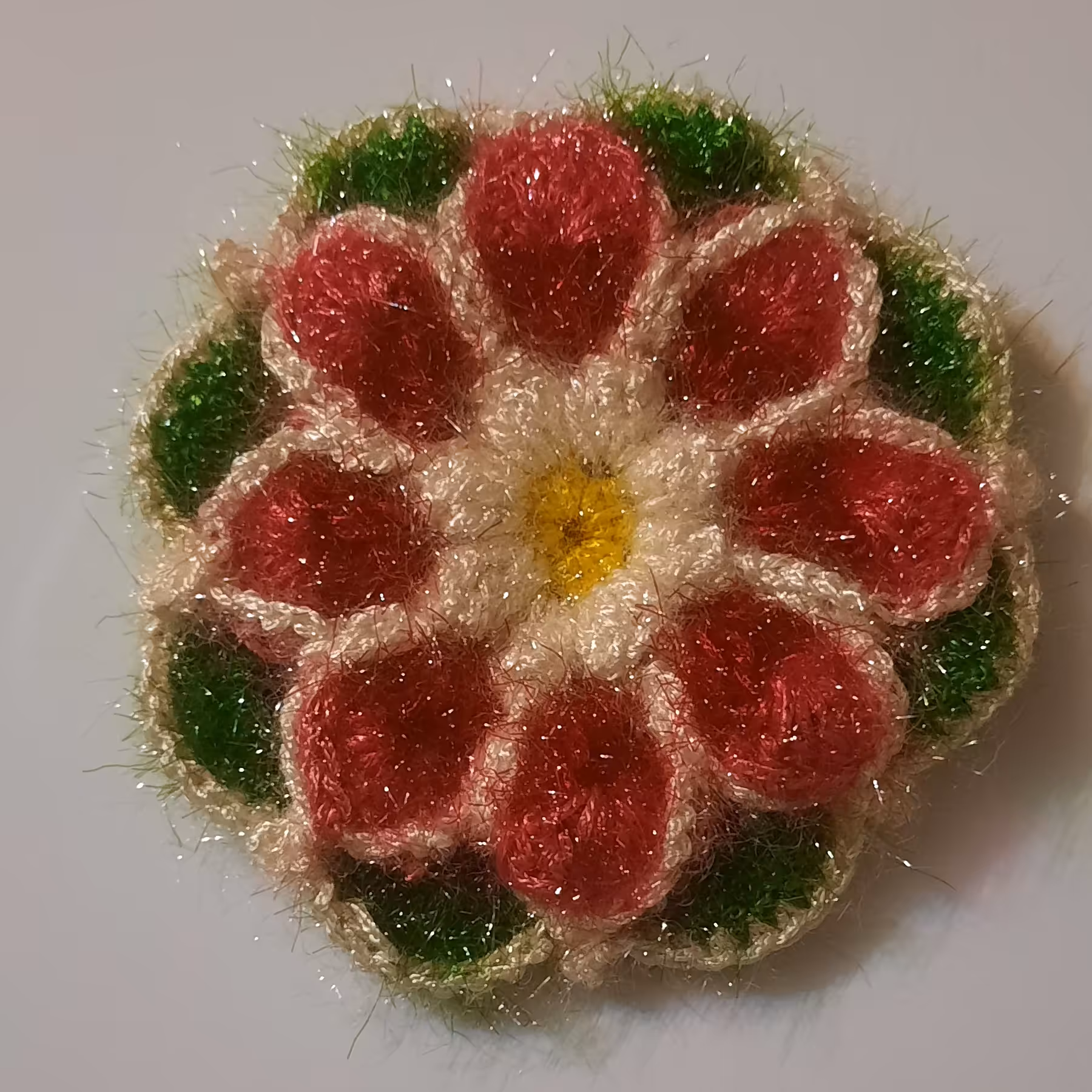 اسکاج طرح گل زیبا  .قلاب بافی  .دررنگهای مختلف 