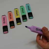 هایلایتر پاستیلی یالونگ دارای رنگبندی 