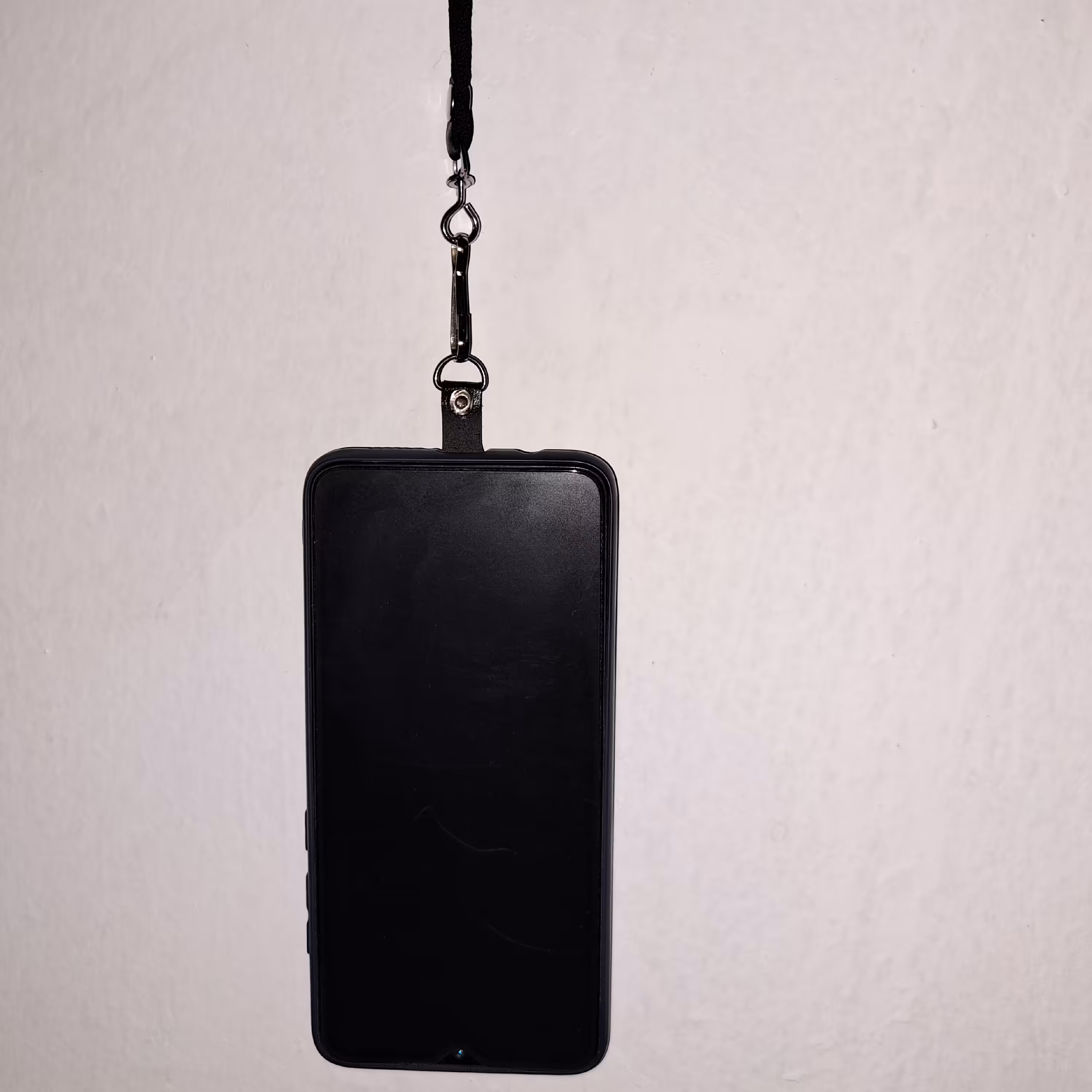 بند گردنی گوشی داخل گاردی با چرم خارجی تقریبا ضدسرقت