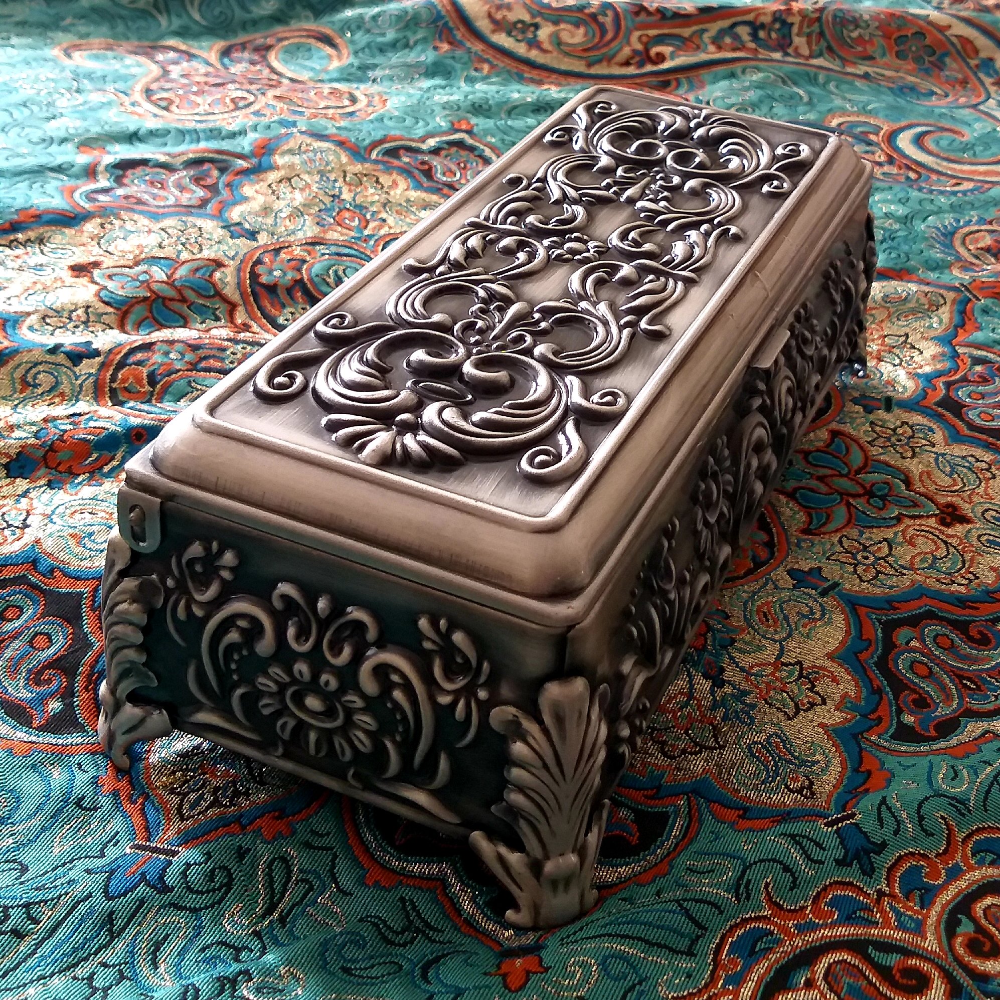 جای کاردوقاشق وچنگال طرح برجسته