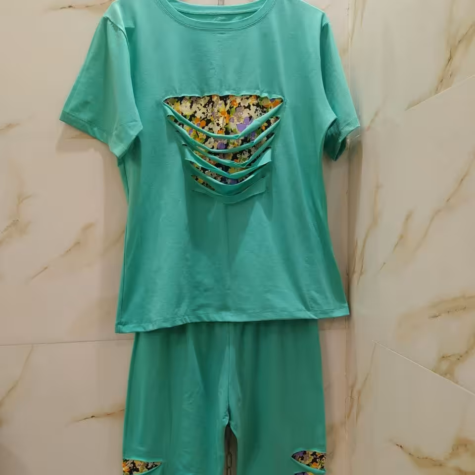 تیشرت و شلوارک