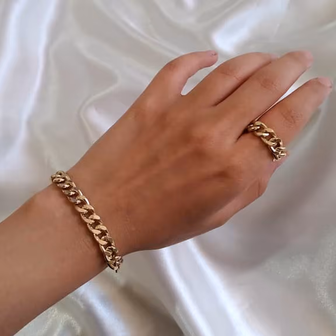 ست دستبند و انگشتر کارتیر