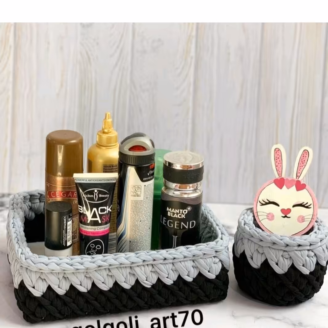 رومیزی و نظم دهنده ادکلن و لوازم بهداشتی تریکو