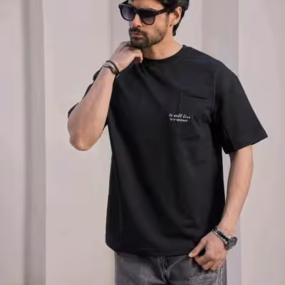 تیشرت ساده تک جیب گلدوزی نوشته