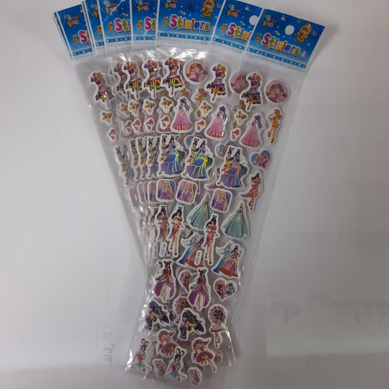 استیکر  فانتزی برجسته - طرح 4