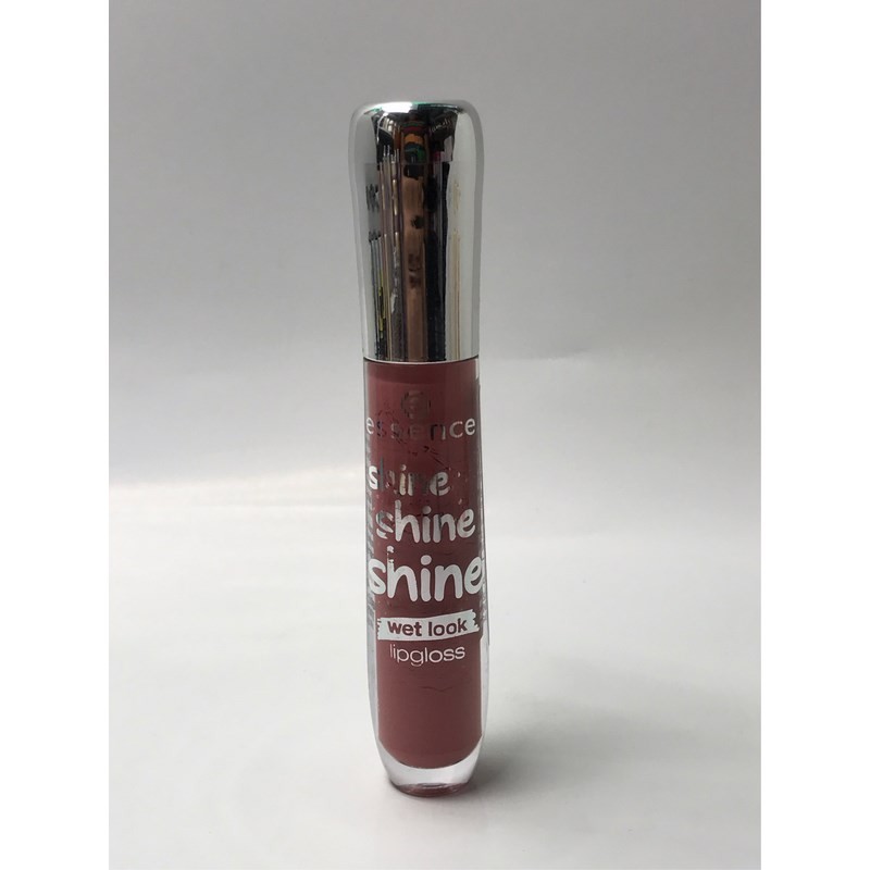 رژلب مایع براق بادوام 02 اسنس - essence