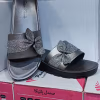 دمپایی زنانه و دخترانه با زیره نرم و راحت مدل 004