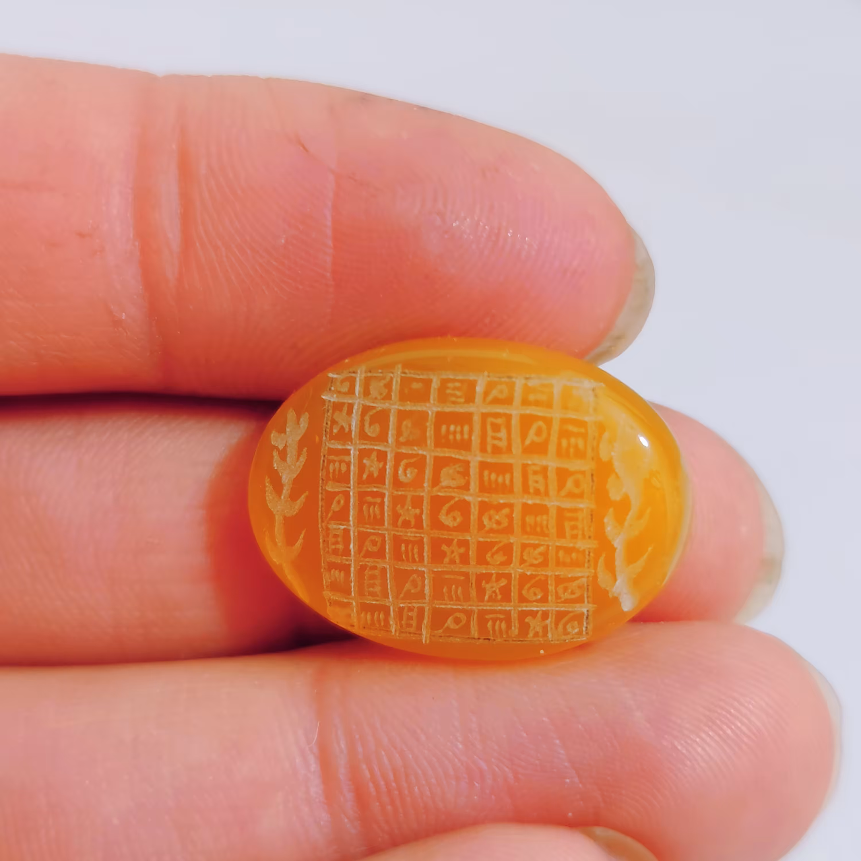 عقیق هفت شرف شمس بیضی