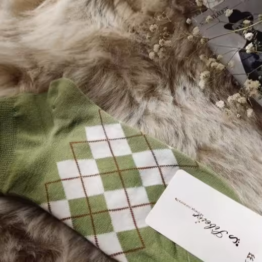 جوراب دخترانه طرح اسکاچی 