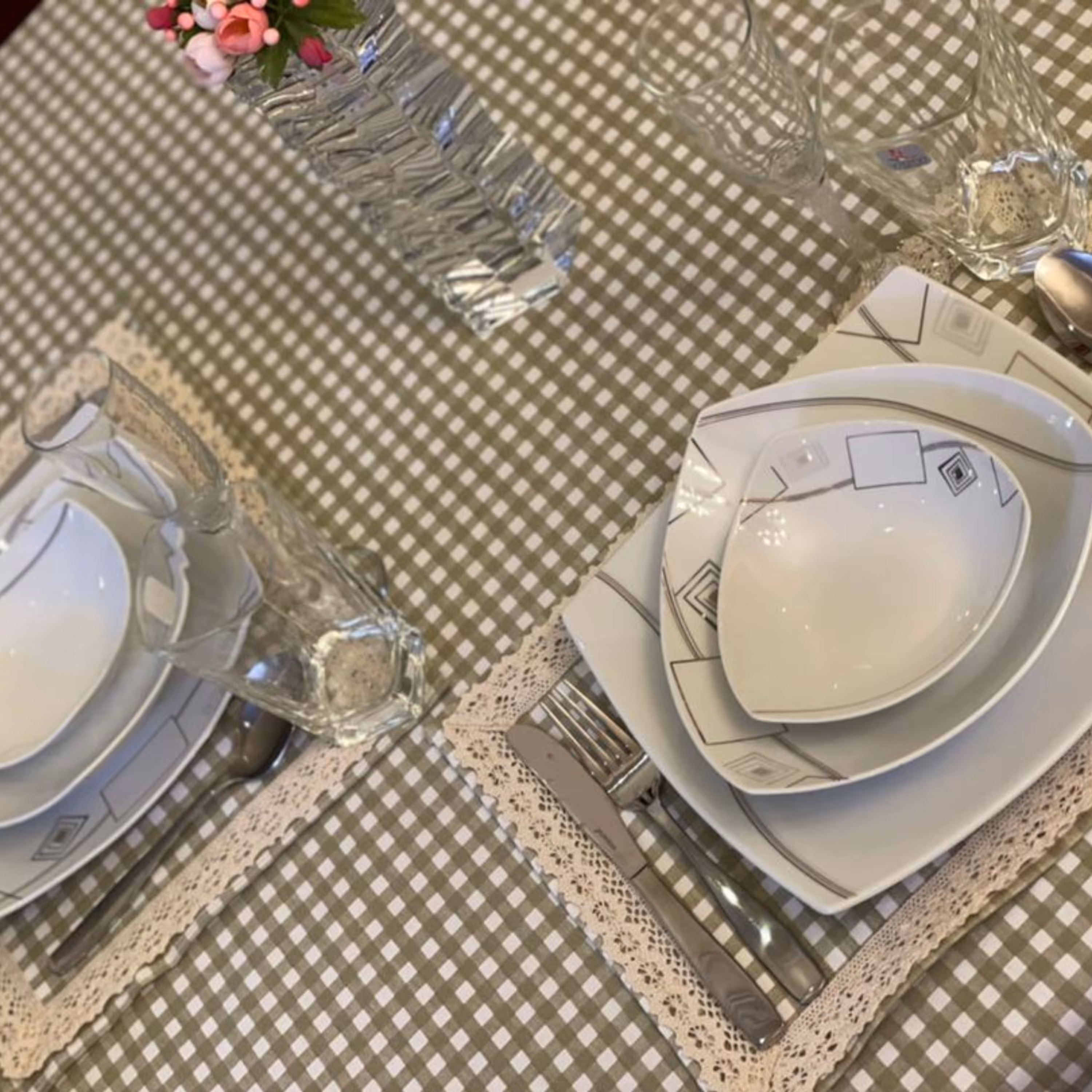 زیربشقابی 6 تایی ضد آب و لک قلاب بافی شده