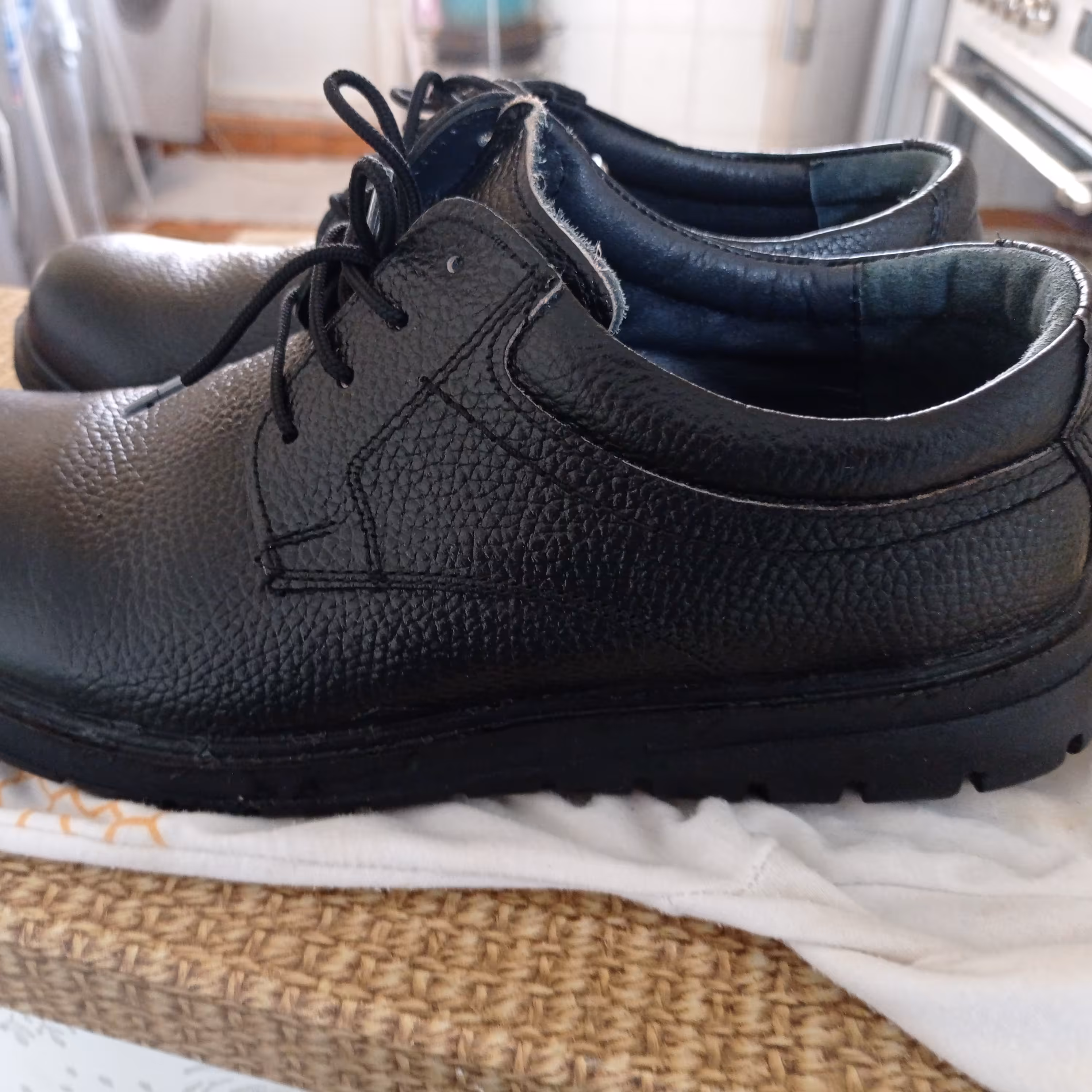 کفش تمام چرم اس 313