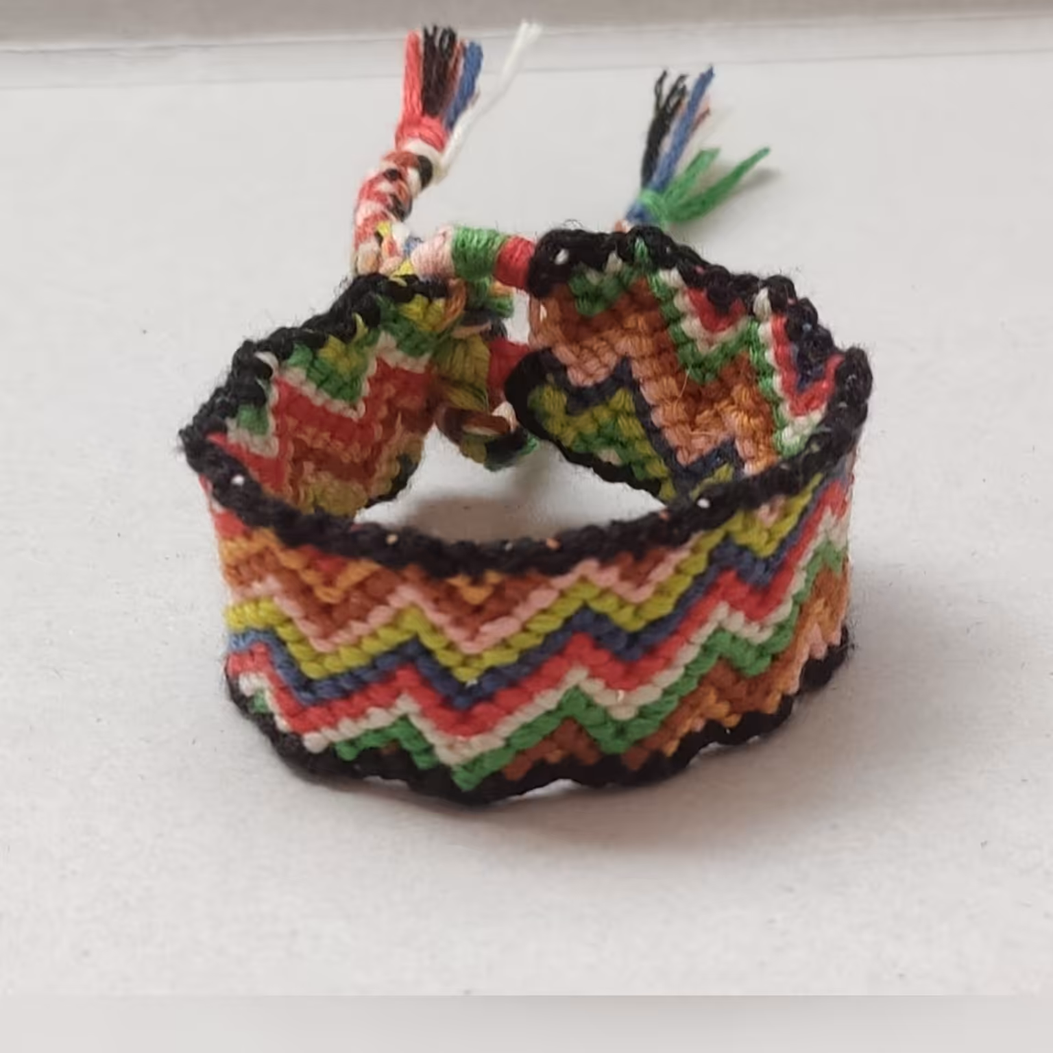 دستبند دوستی پهن طرح  زیگزاگ