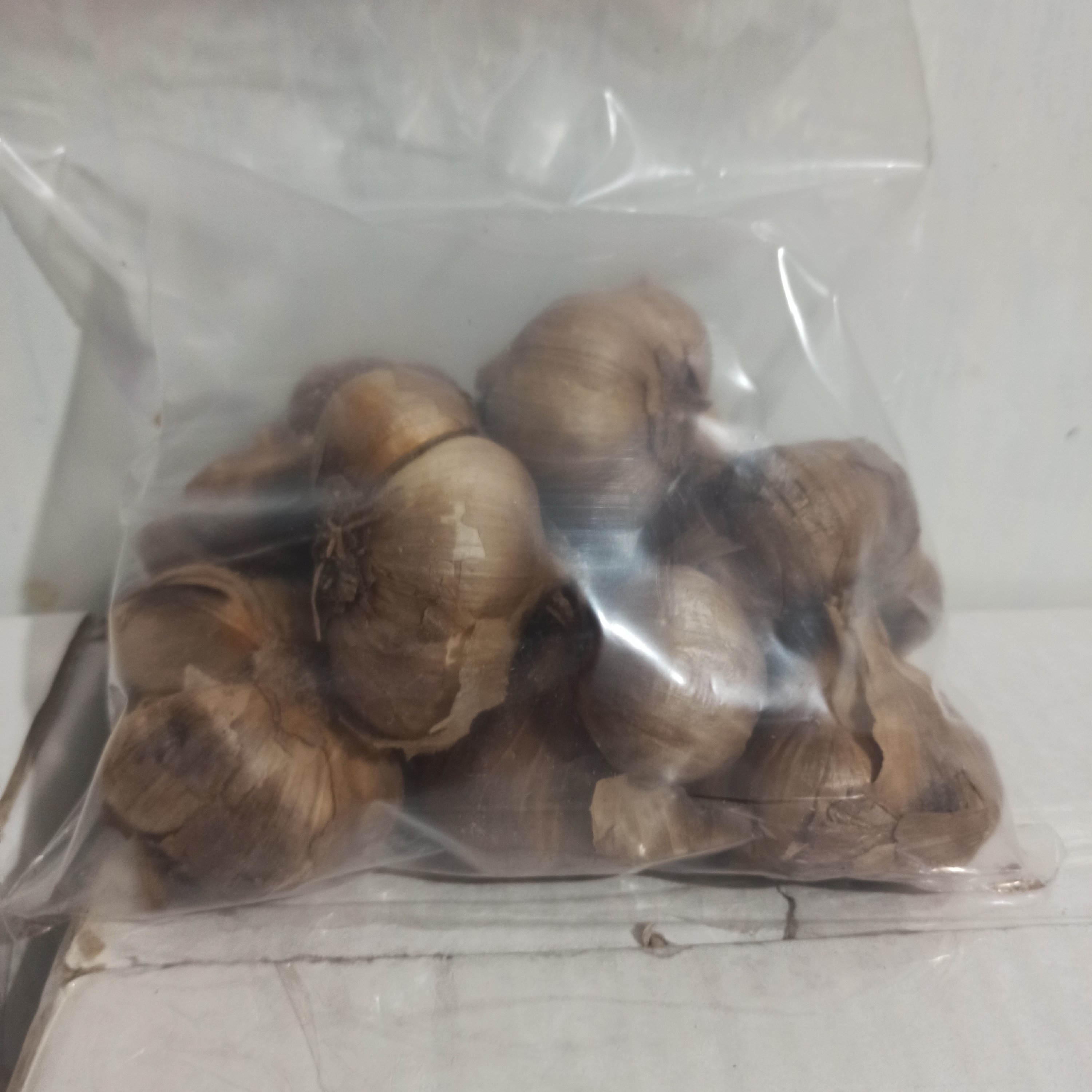 سیر سیاه  200 گرمی