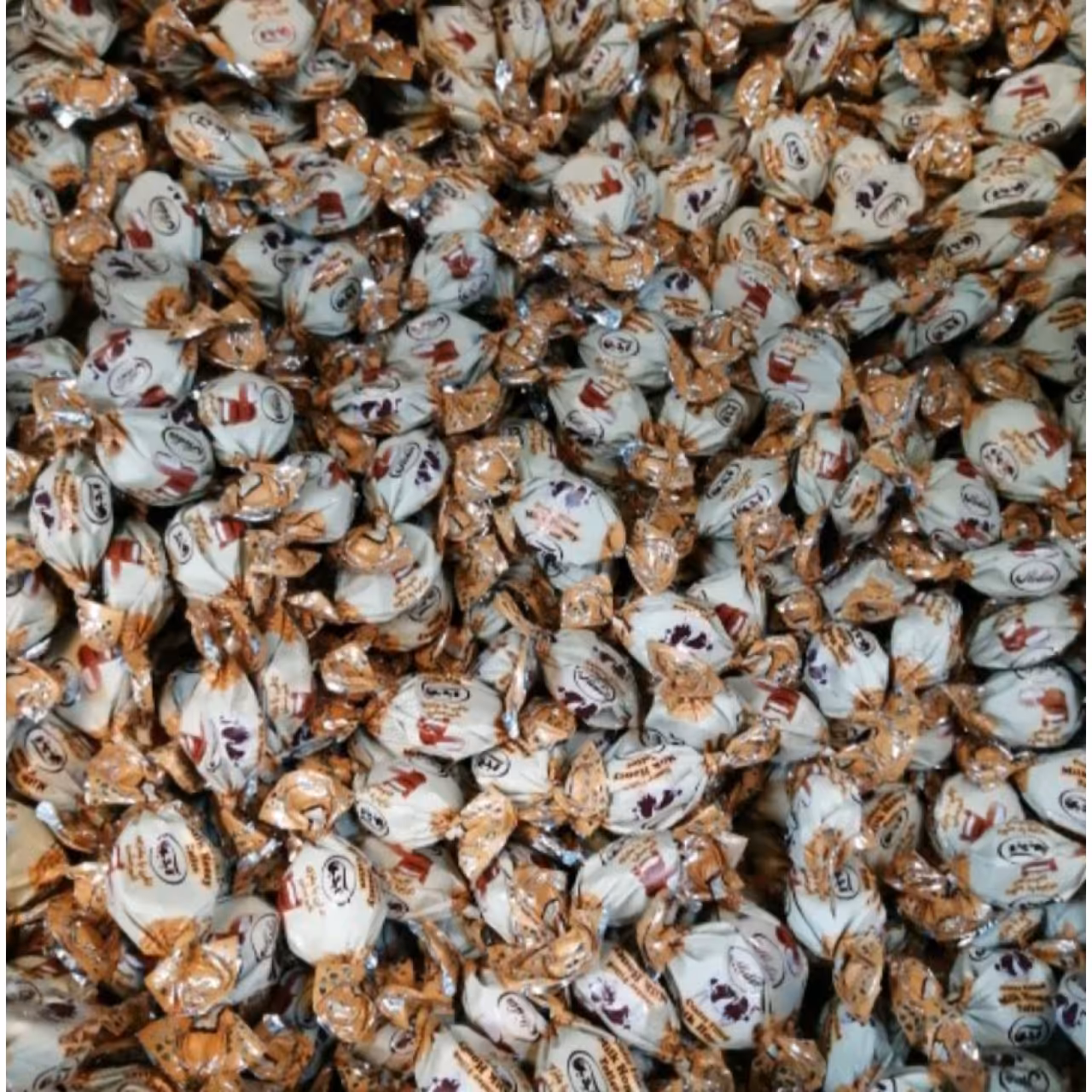 شکلات شیرعسلی 500 گرم آقای عطار