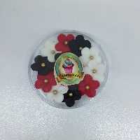 گل قند تزئینی طرح گل مرواریددار قرمز و سفید و مشکی