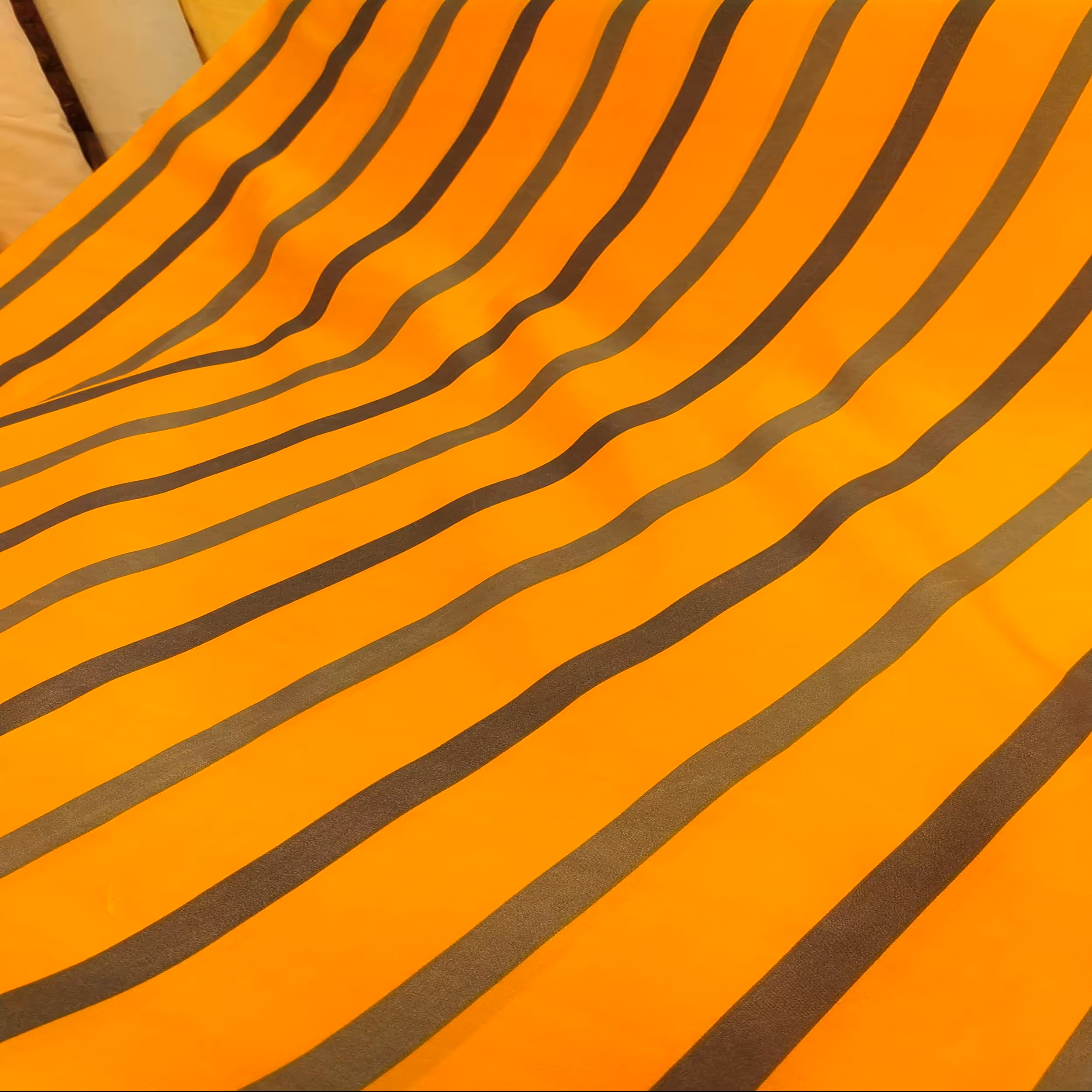 پارچه ملحفه ای طرح راه راه کالم عرض 240 سانتی متر