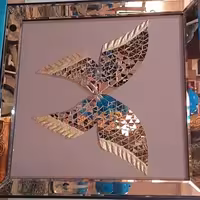تابلو پروانه...اینه برنز