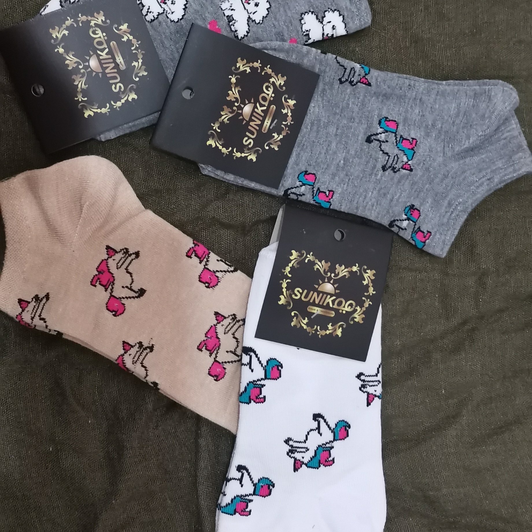 جوراب مچی طرح پنی