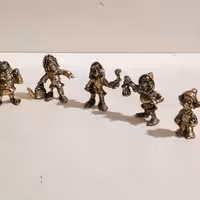 مجسمه هفت کوتوله