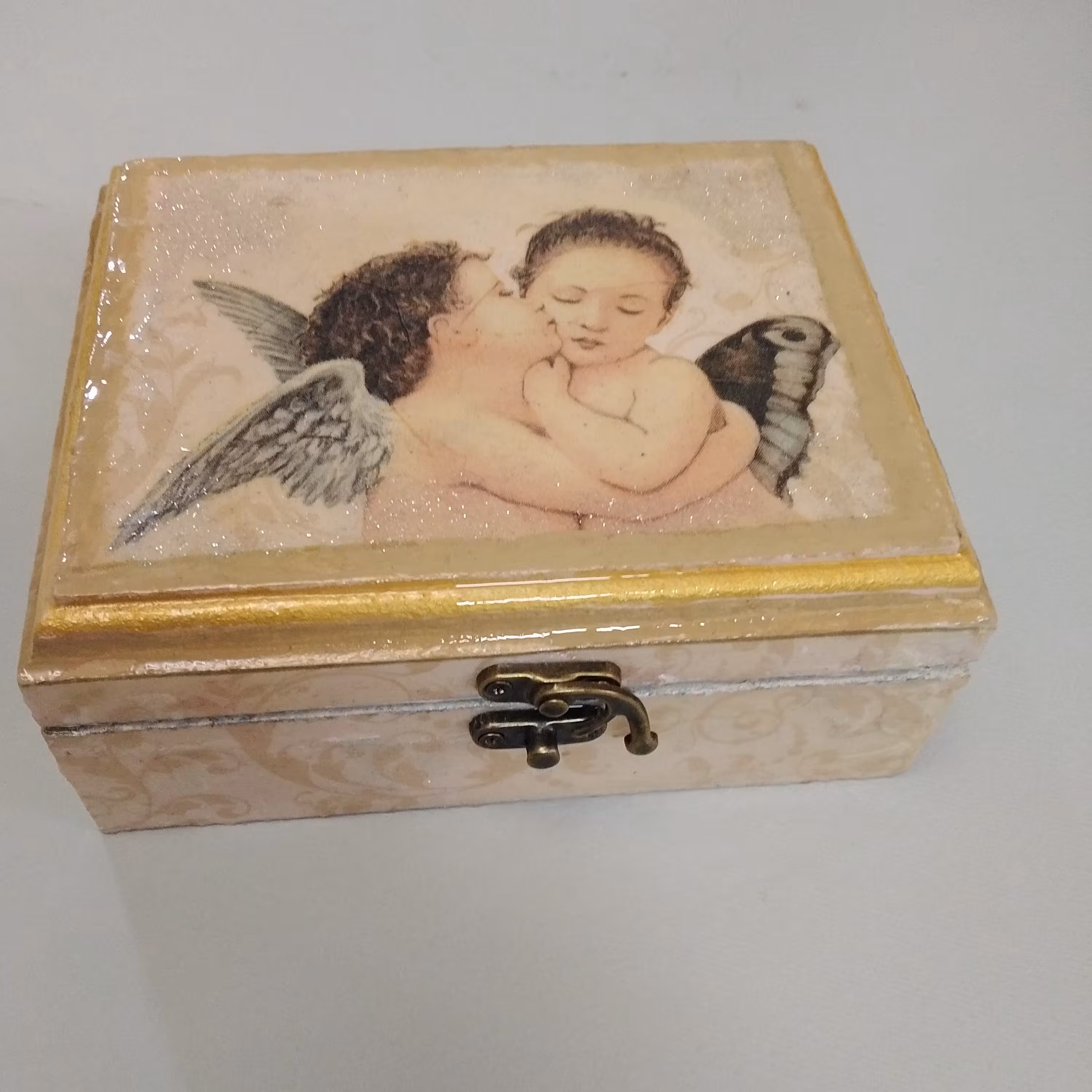 جعبه دکوراتیو مناسب برای جواهرات، اکسسوری، کادو و مصارف دیگر، سبک کار دکوپاژ با پوشش ضد رطوبت و براق