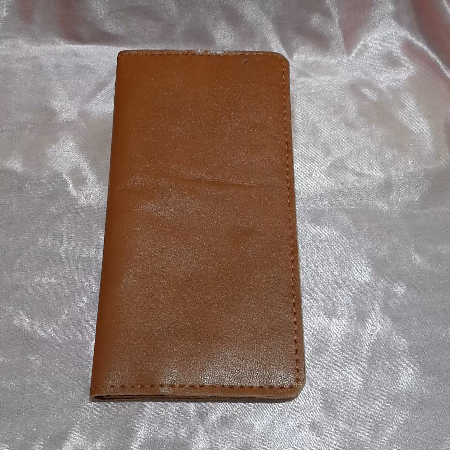 کیف پول کتی چرم طبیعی دست دوز رنگ عسلی 
