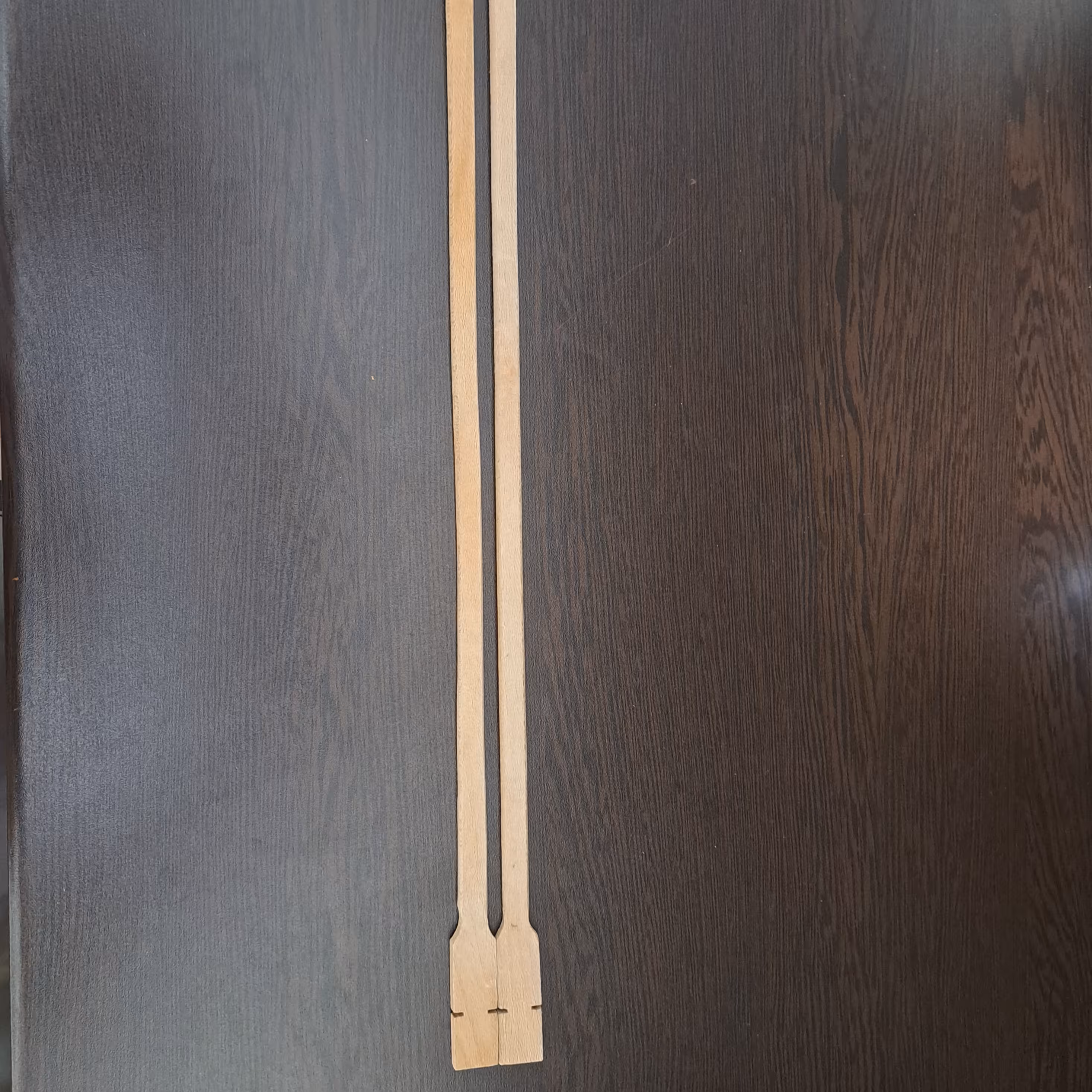 نی نشیمن چوبی