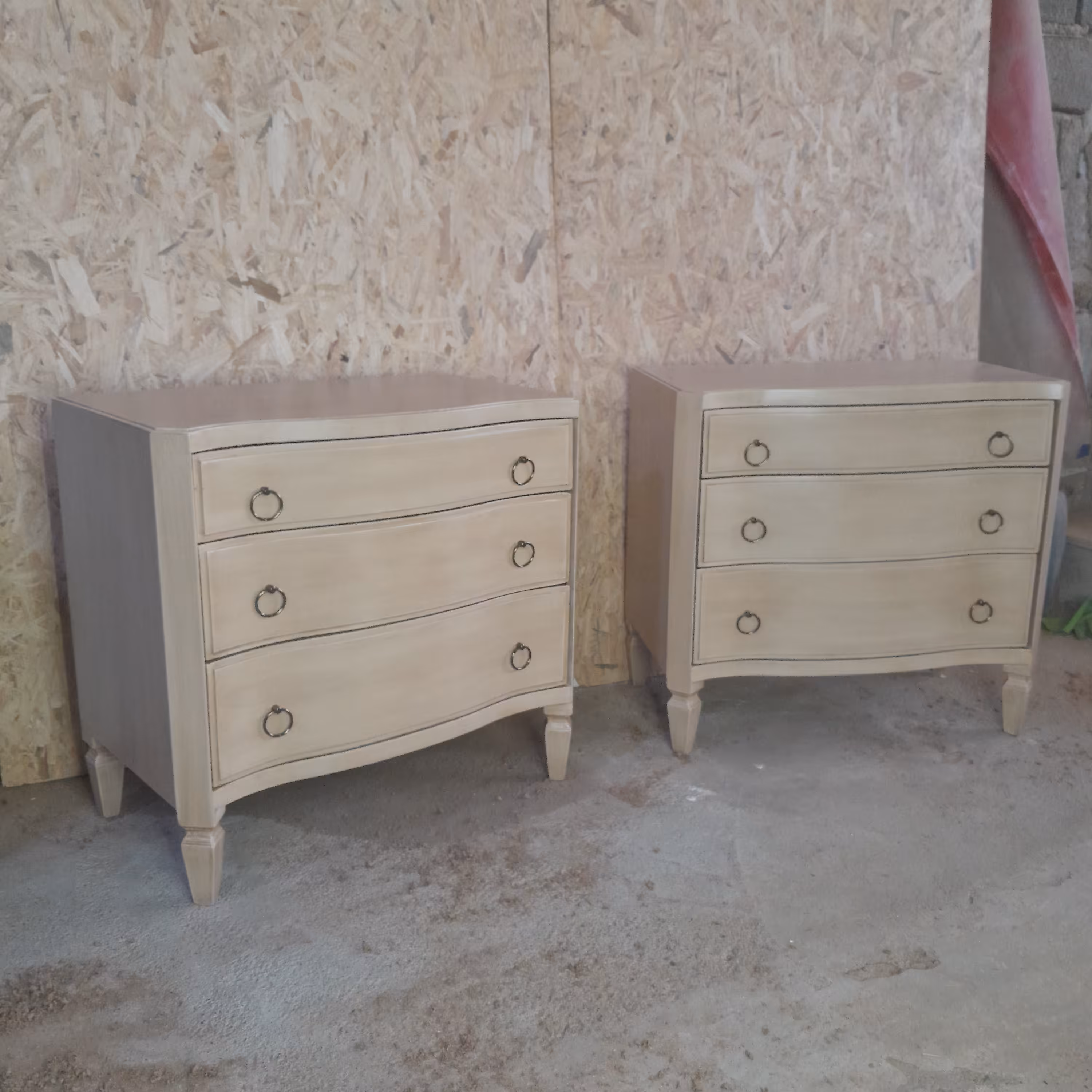 پاتختی  شیک رنگ پوششی ام دی اف خارجی پایها چوب روس 