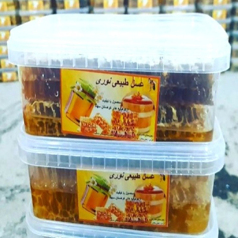 عسل موم دار