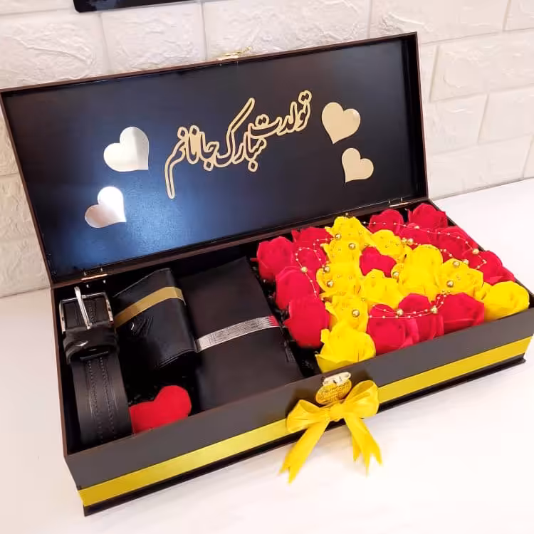 باکس گل و ست چرم