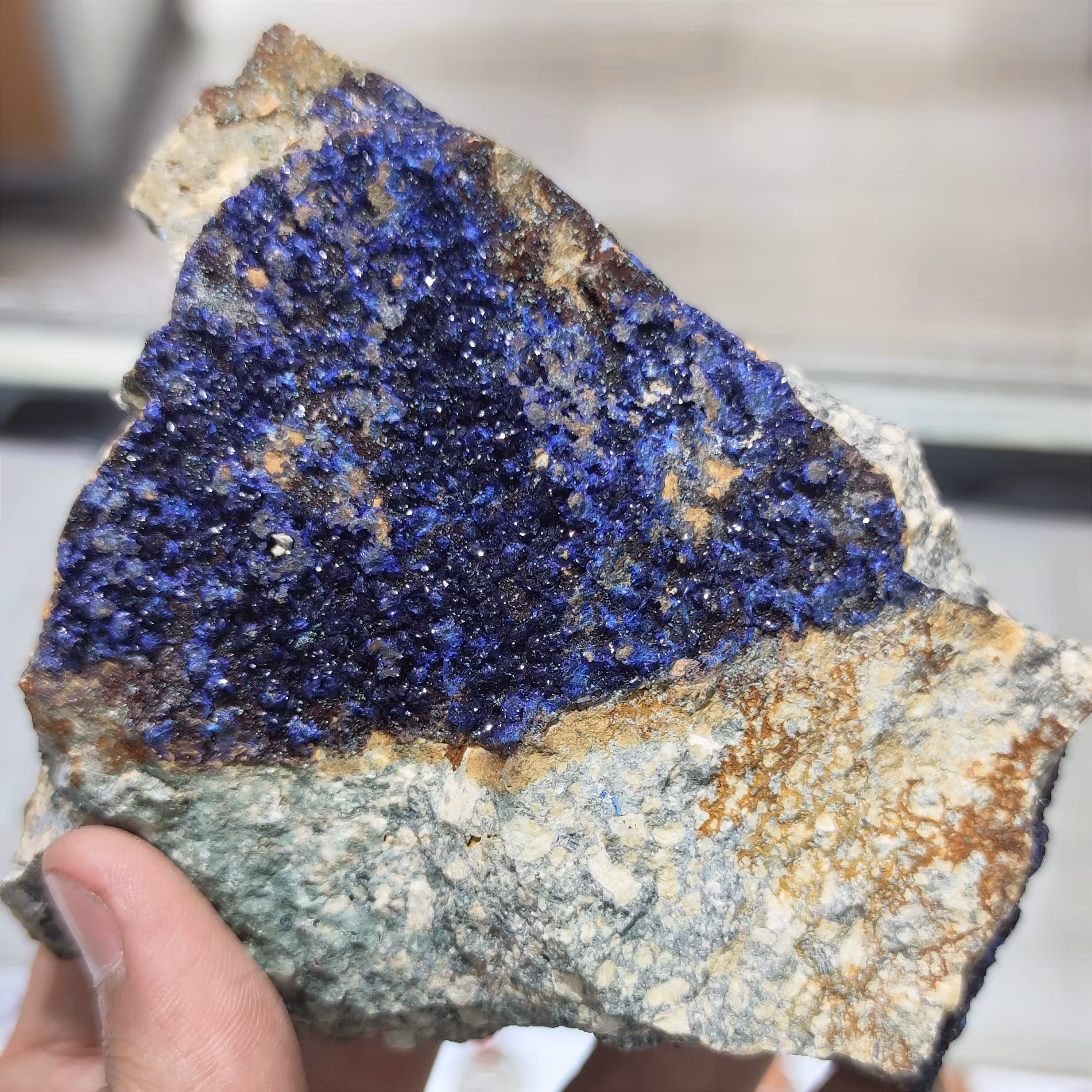 سنگ دکوری آزوریت سرمه ای سایز درشت با کیفیت عالی مناسب کلکسیون و ویترین 