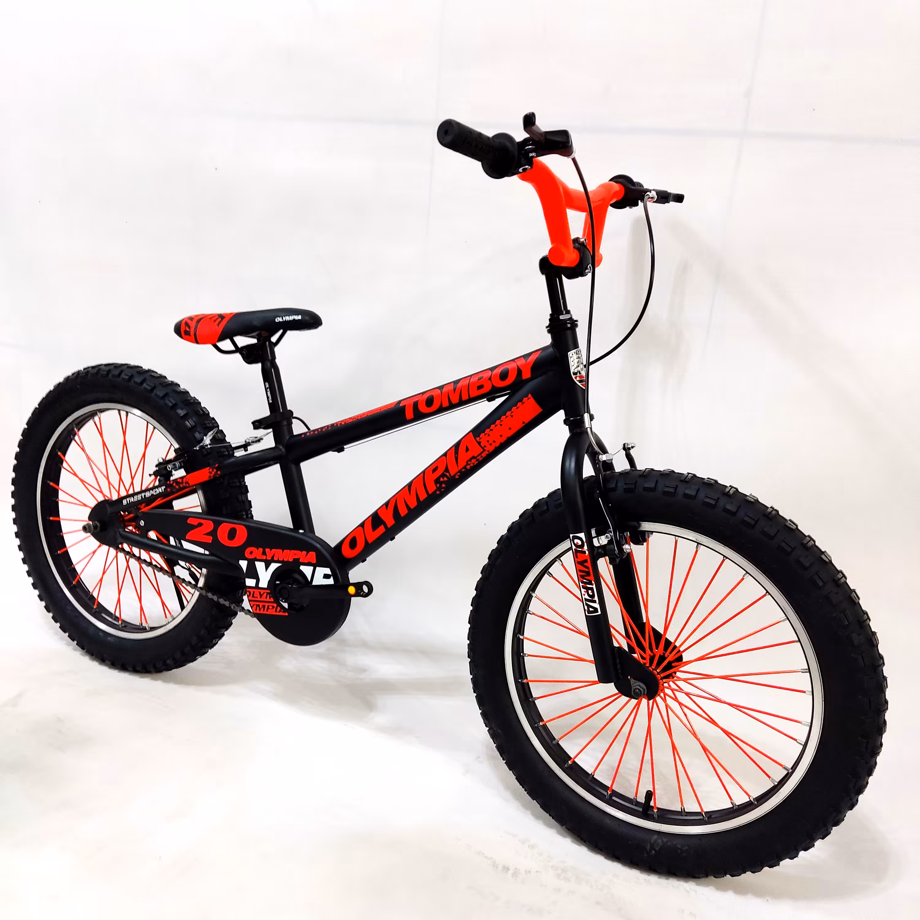 .. دوچرخه سایز  20 ، مارک المپیا ، بدنه آهن ، ترمز ویبرک ، لاستیک پهن (ساحلی) ، مدل (TOMBOY ) ، کد کالا 20284 