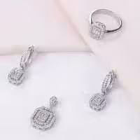 نیم ست نقره طرح امرالدکات ظریف و قالب طلا کد 16052