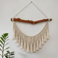 دیوارکوب منگوله دار مکرومه 
