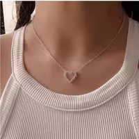 گردنبند طرح قلب برند acc