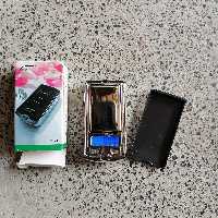 ترازو صوتی ریموتی 200گرمی طلا کشی