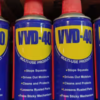 اسپری ضد زنگ WD40 در بسته بندی 2 عددی با کیفیت بالا.زنگ بر و ضد رطوبت 