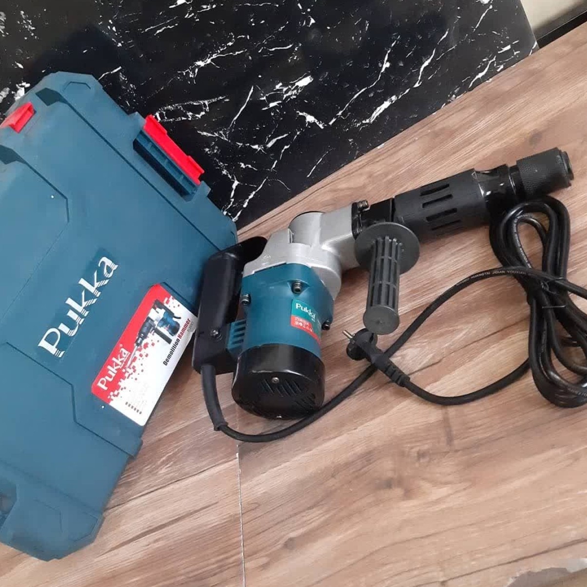 چکش تخریب 7 کیلویی پوکا مدل 810