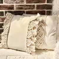 کاور کوسن مکرومه سایز 40 در 40 .کاور متقال درجه یک زیپ دوزی شده. قابل سفارش در سایز طرح و رنگ بافت دلخواه.