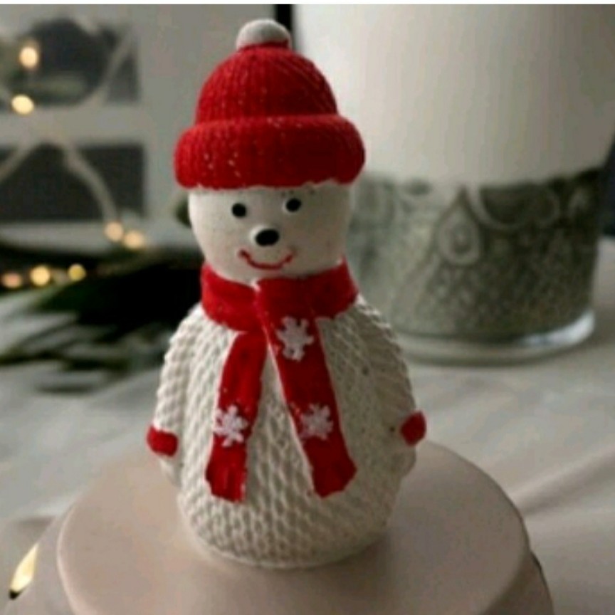 مجسمه آدم برفی برای هدیه شب یلدا   پرداخت پس کرایه 