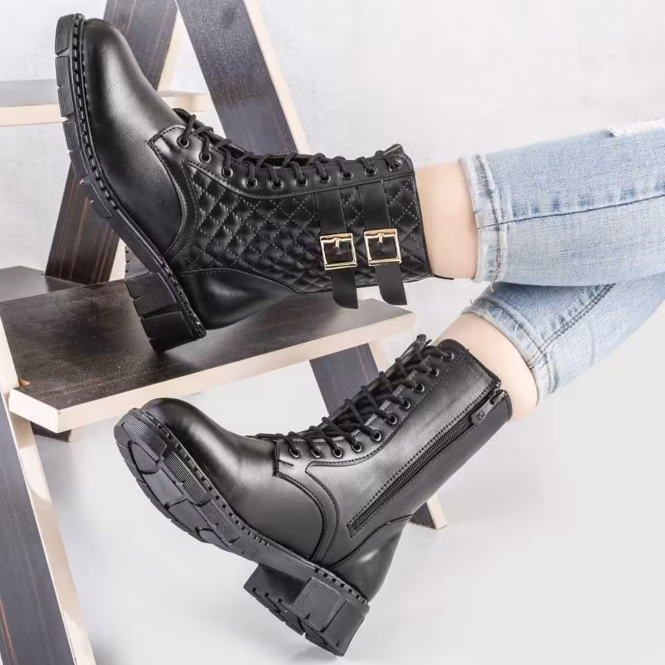 نیم بوت جدید جنس رویه چرم صنعتی با کیفیت سایز37تا40