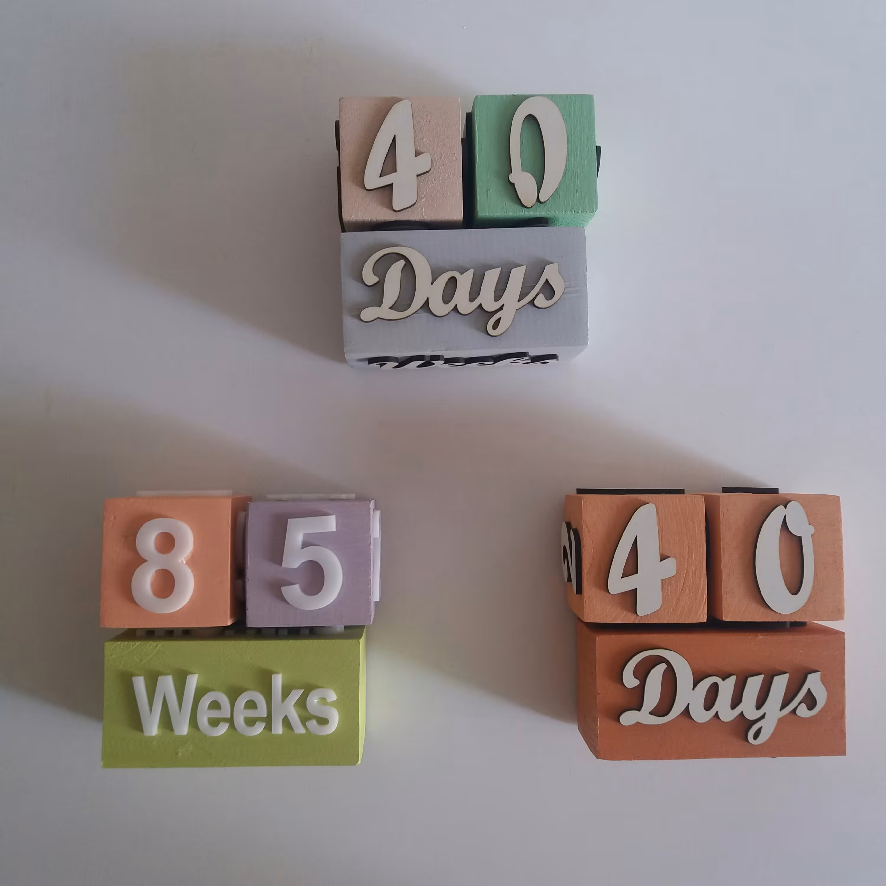 گاهشمار  جنس چوب روس 